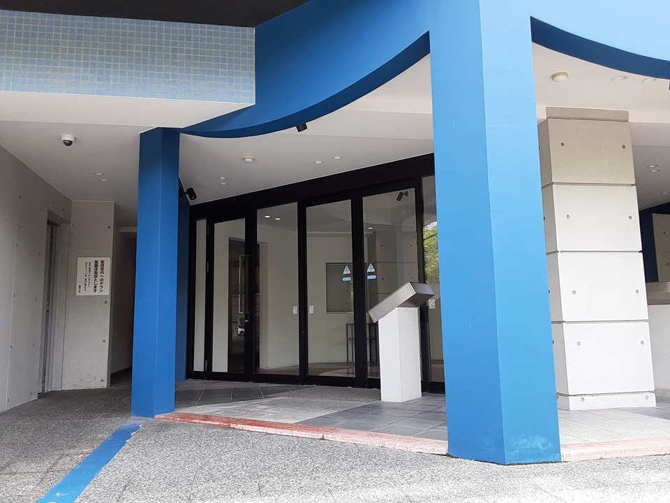 24/29 エントランス