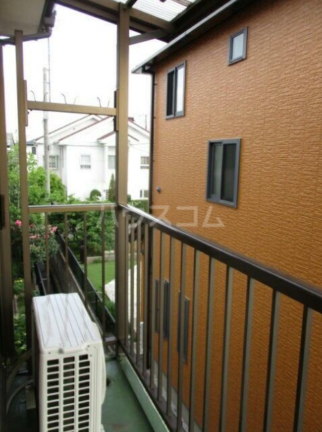 13/23 バルコニー
