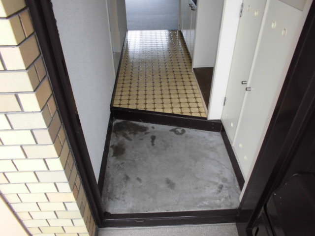 5/24 玄関