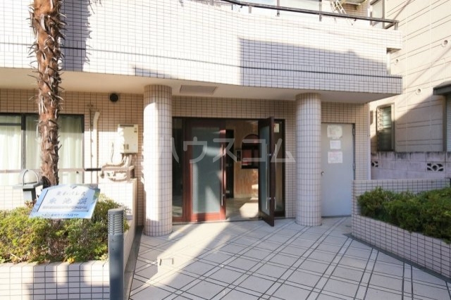 3/5 エントランス