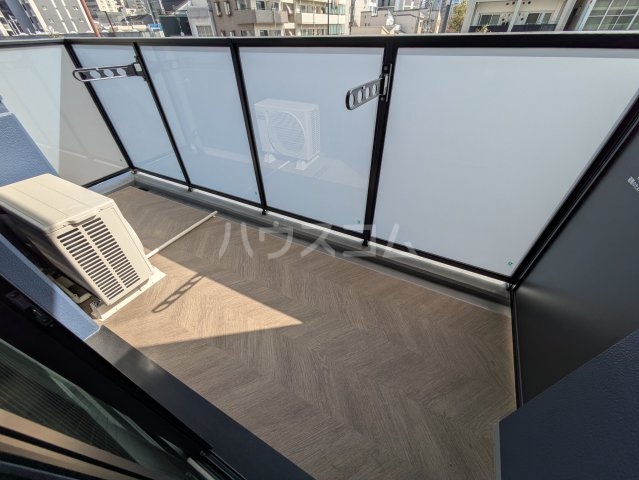 18/30 バルコニー