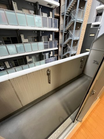 16/26 バルコニー