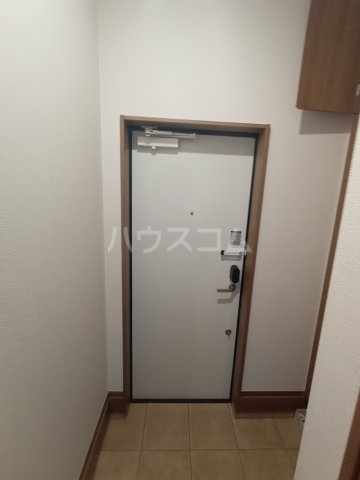 13/30 玄関