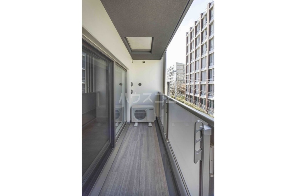 19/30 バルコニー
