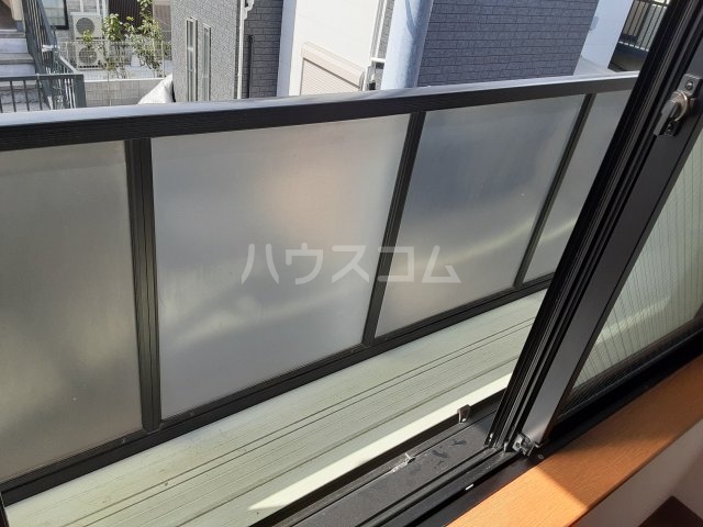 23/30 バルコニー