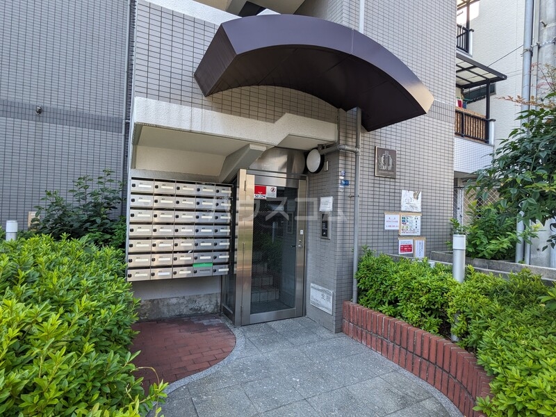 14/24 エントランス