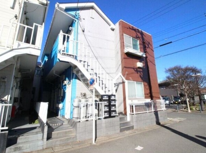 17/18 エントランス