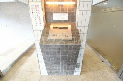 19/21 エントランス