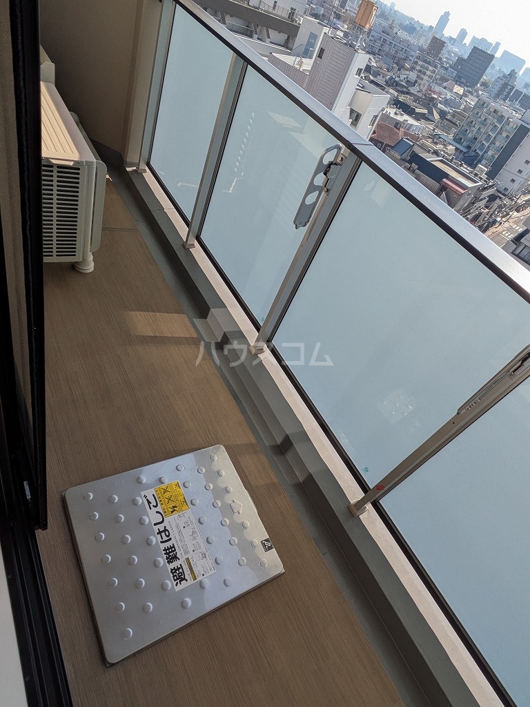 17/30 バルコニー