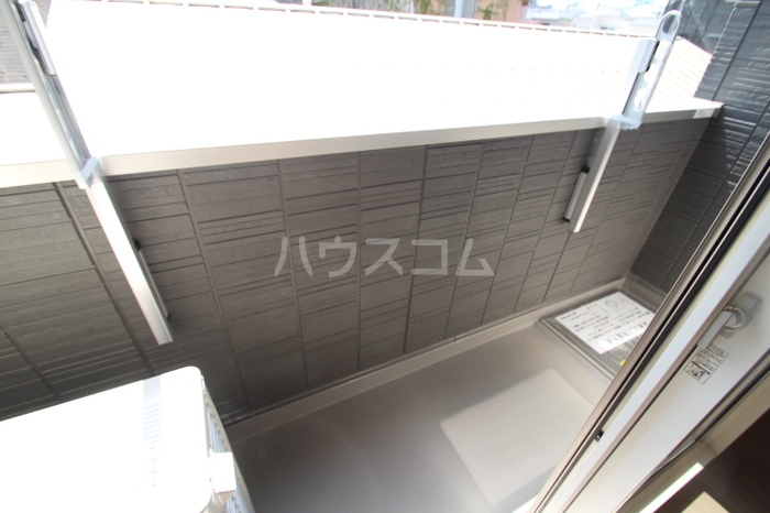 13/19 バルコニー