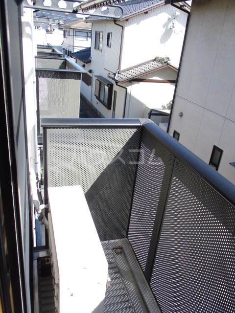 15/26 バルコニー