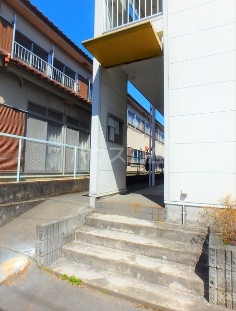 14/17 エントランス