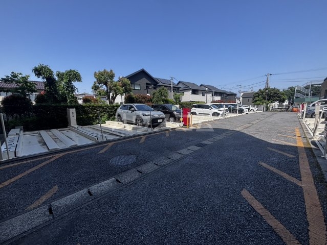 28/30 駐車場