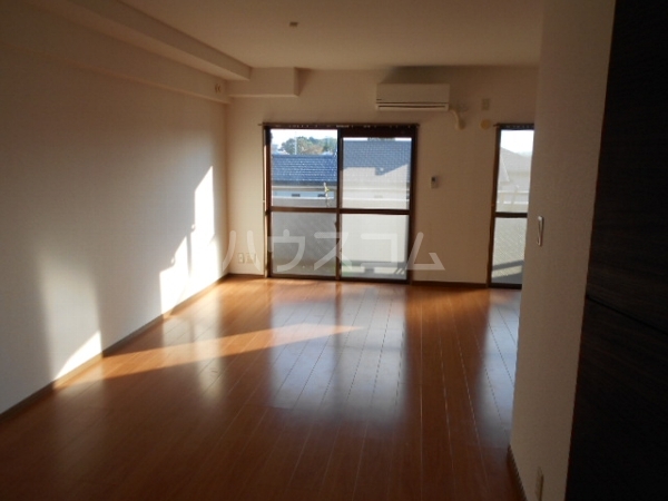 3/25 リビング/ダイニング