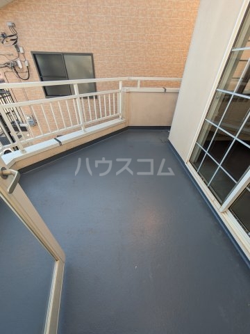 23/30 バルコニー