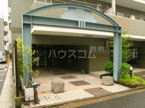 15/18 エントランス