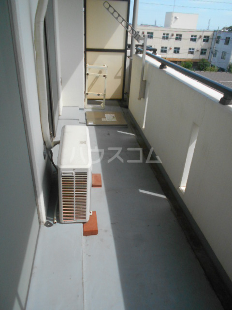 17/30 バルコニー
