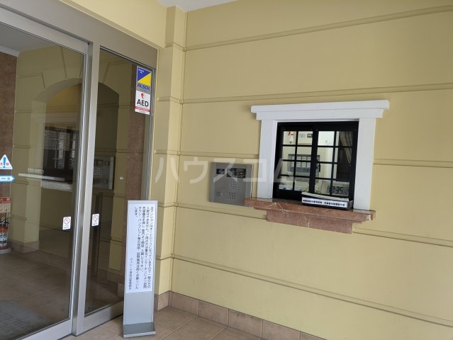 21/30 エントランス