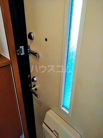14/30 玄関