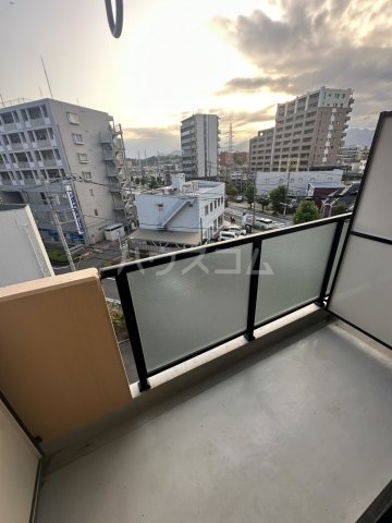 21/30 バルコニー