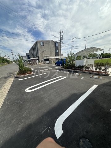 23/29 駐車場
