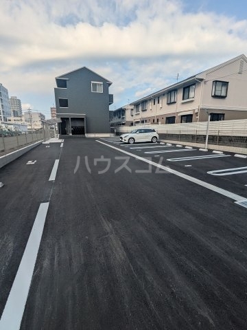 3/3 駐車場