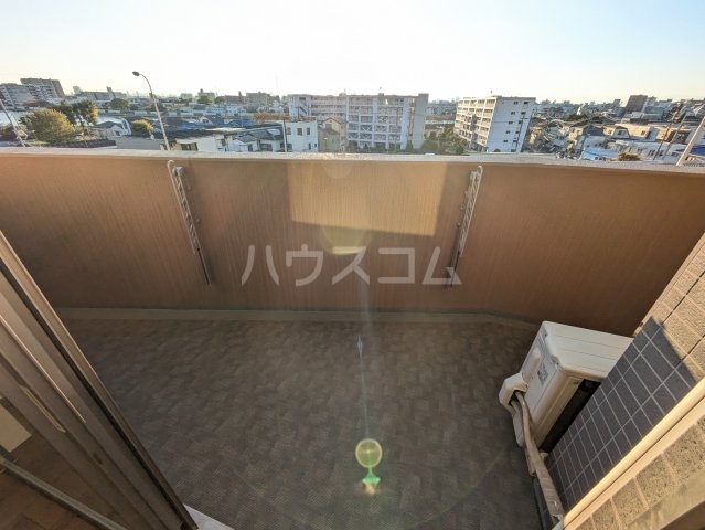 21/30 バルコニー