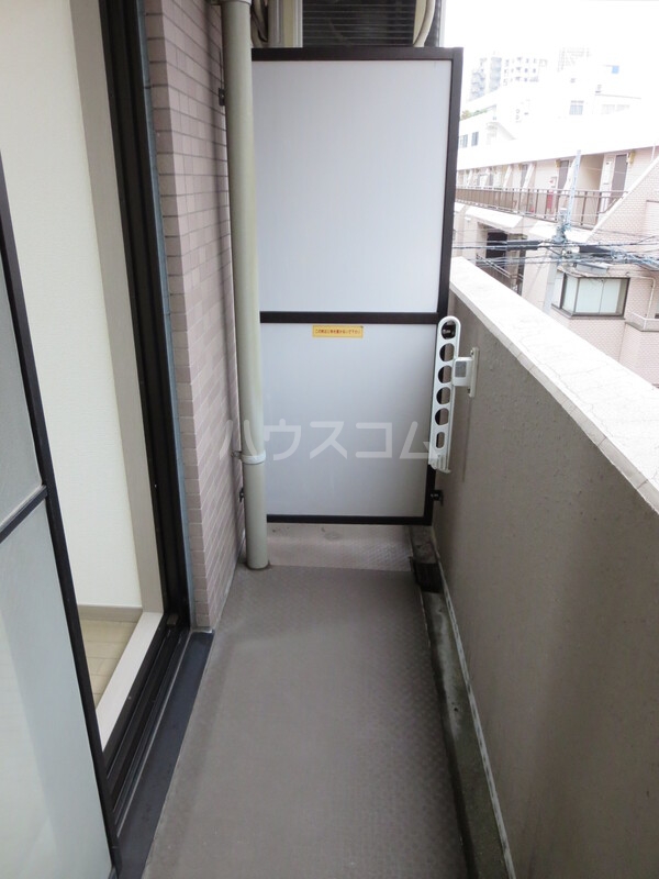 13/21 バルコニー