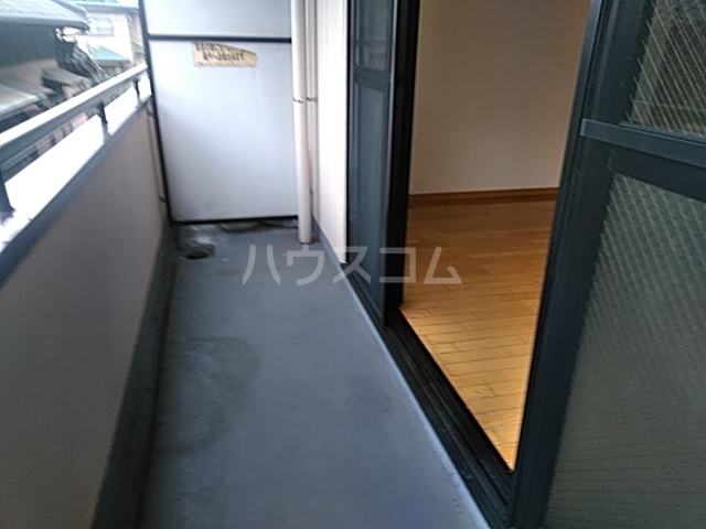 20/30 バルコニー