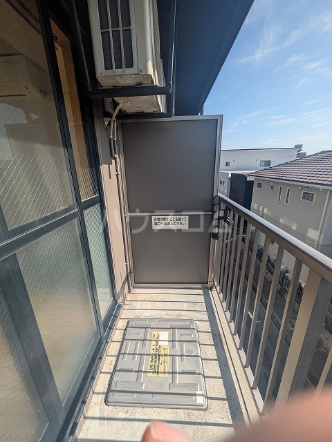 21/30 バルコニー