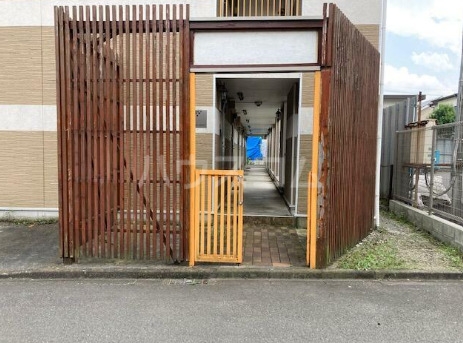 14/24 エントランス