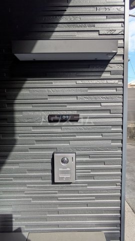 17/21 エントランス