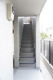 16/25 エントランス