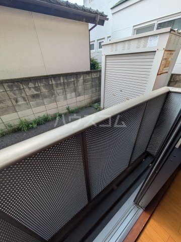 20/30 バルコニー