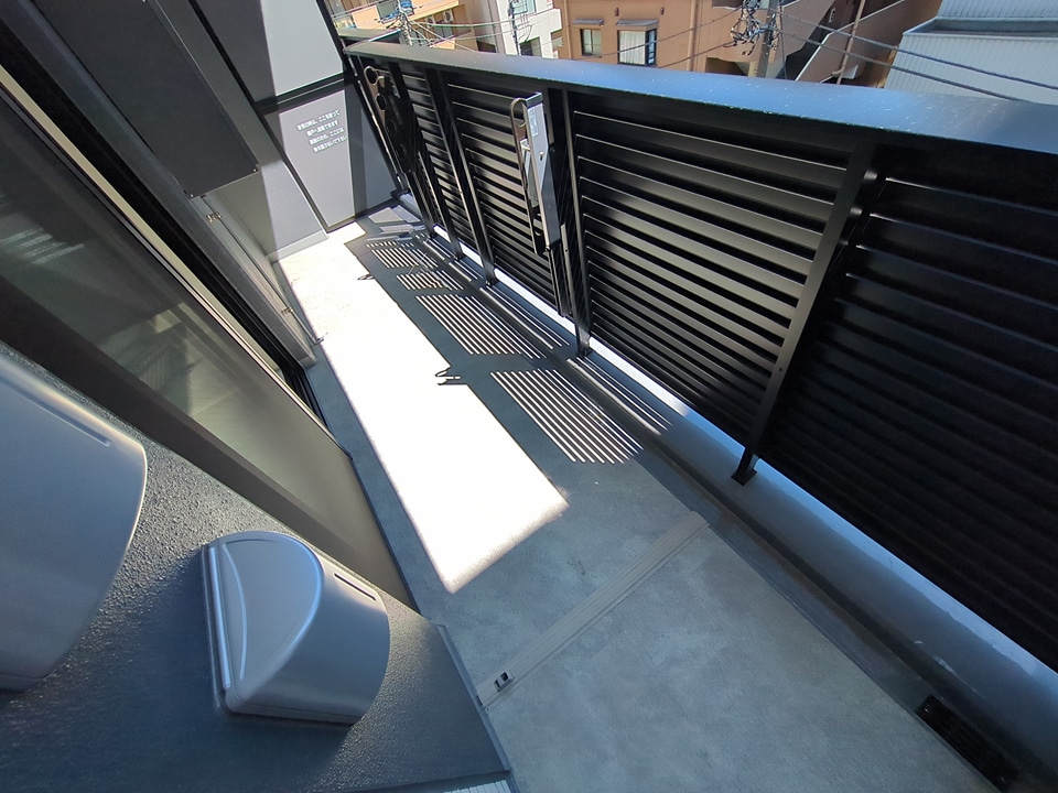 22/30 バルコニー