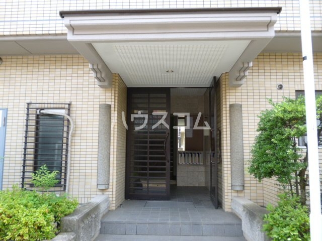 2/10 エントランス
