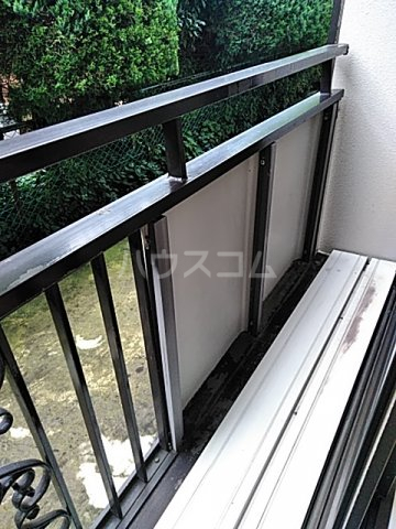 20/30 バルコニー