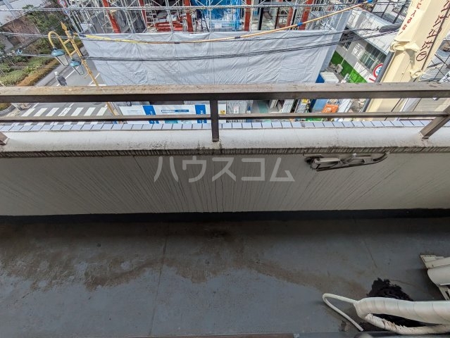 21/30 バルコニー