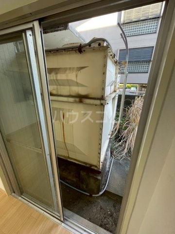 23/30 バルコニー