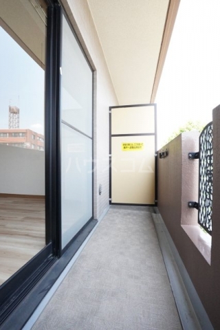 14/30 バルコニー