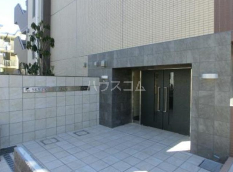 14/26 エントランス