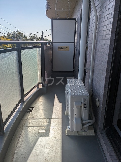 20/30 バルコニー