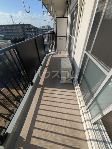 20/27 バルコニー