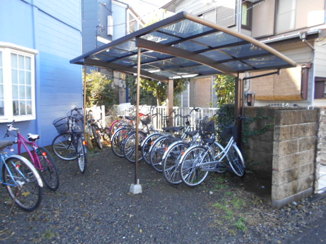 14/22 エントランス