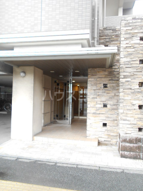 3/10 エントランス