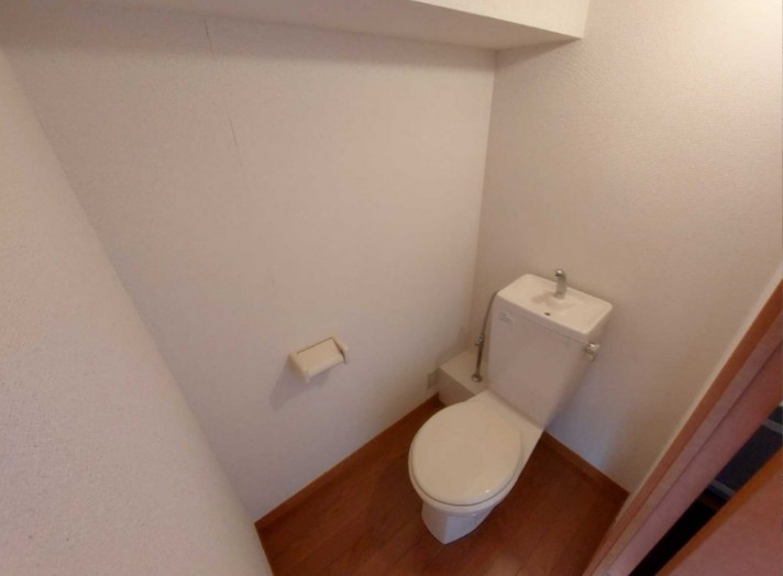 13/30 トイレ