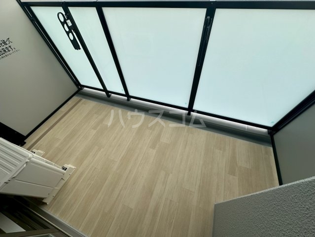 19/30 バルコニー