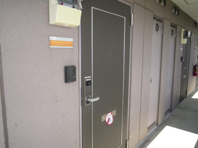 21/29 エントランス