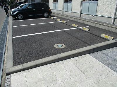 2/12 駐車場