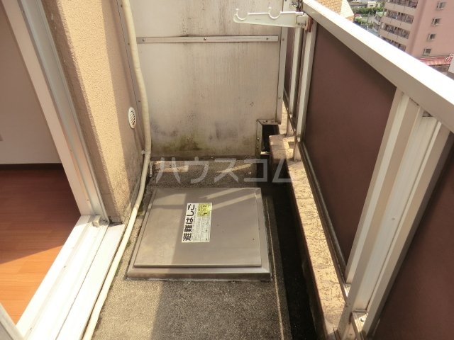 13/25 バルコニー